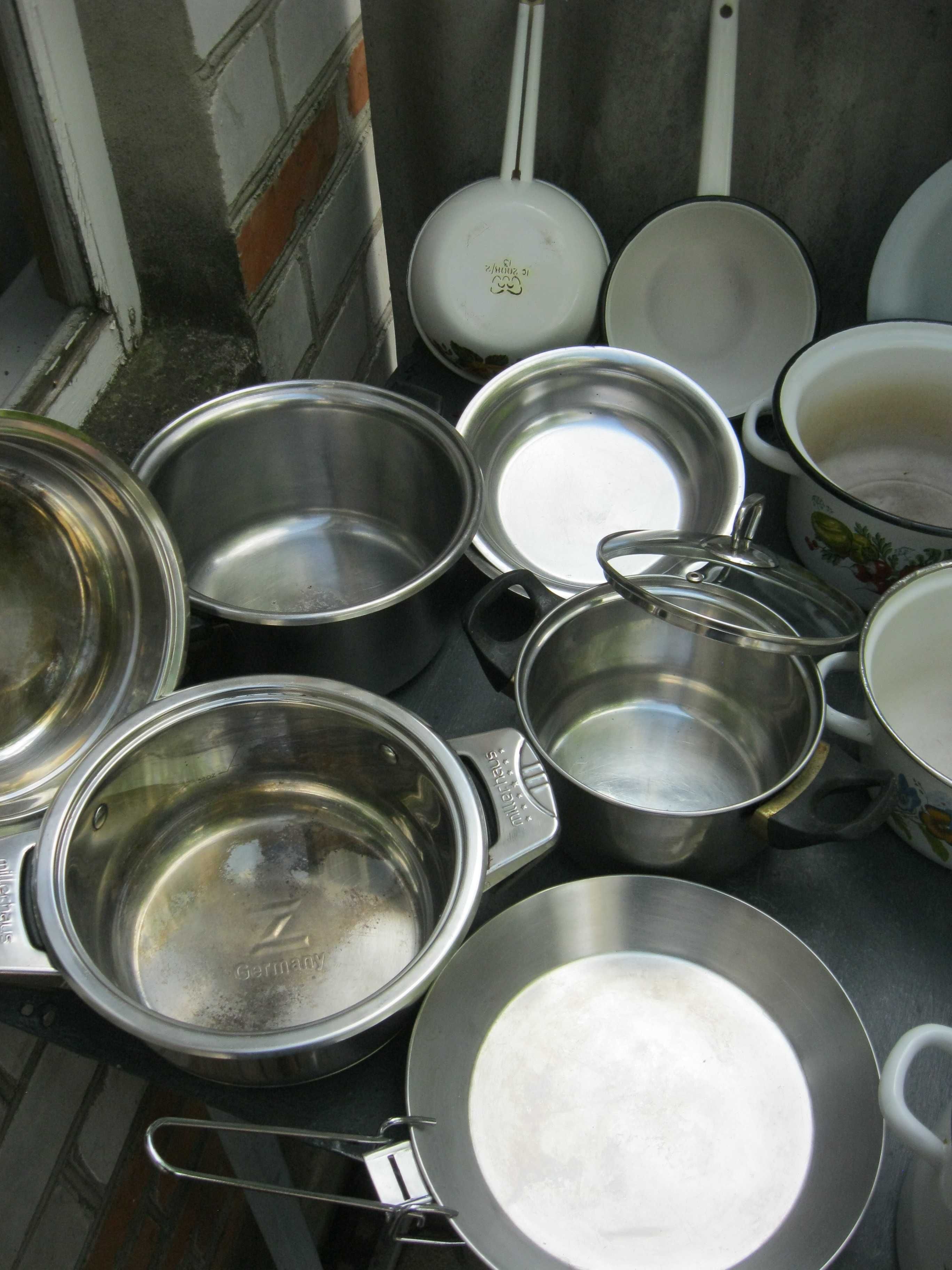 Продам кастрюли разного объема