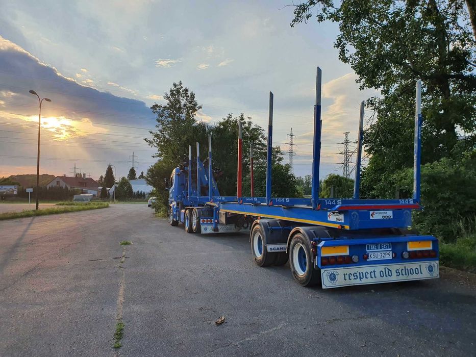 Naczepa Faymonville do drewna