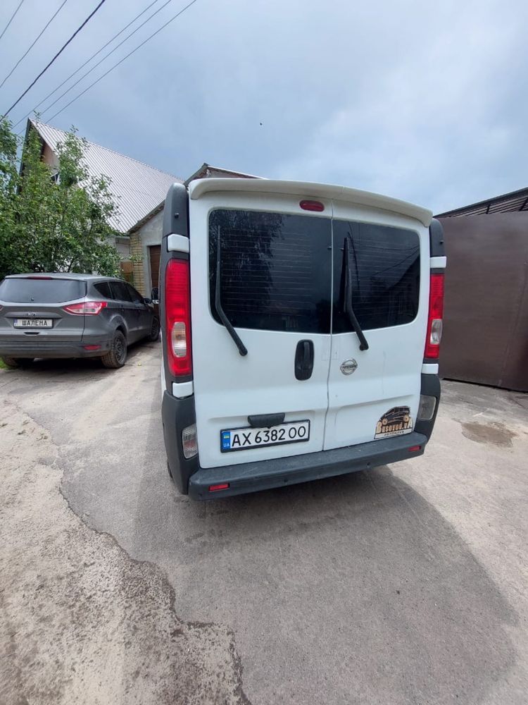 продам nissan primastar
