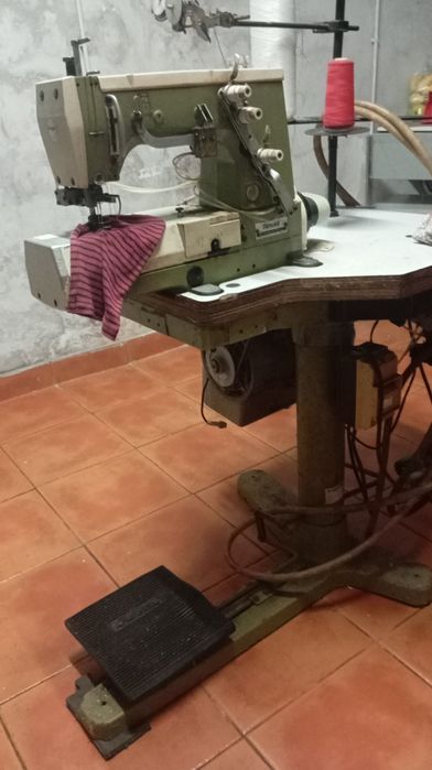 Máquina de recobrimento Rimoldi