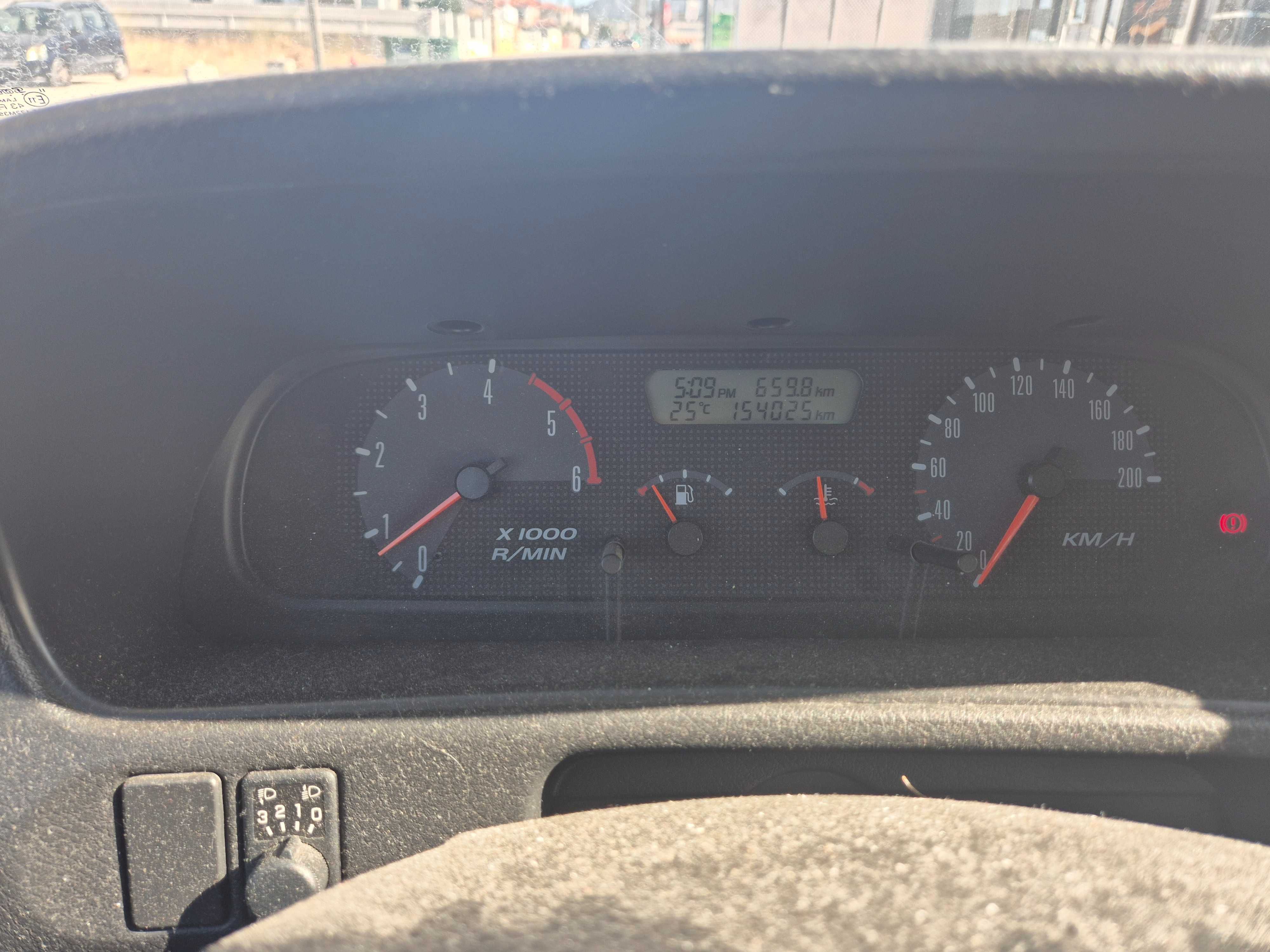 Nissan Terrano 3.0DI. 154 mil km.
