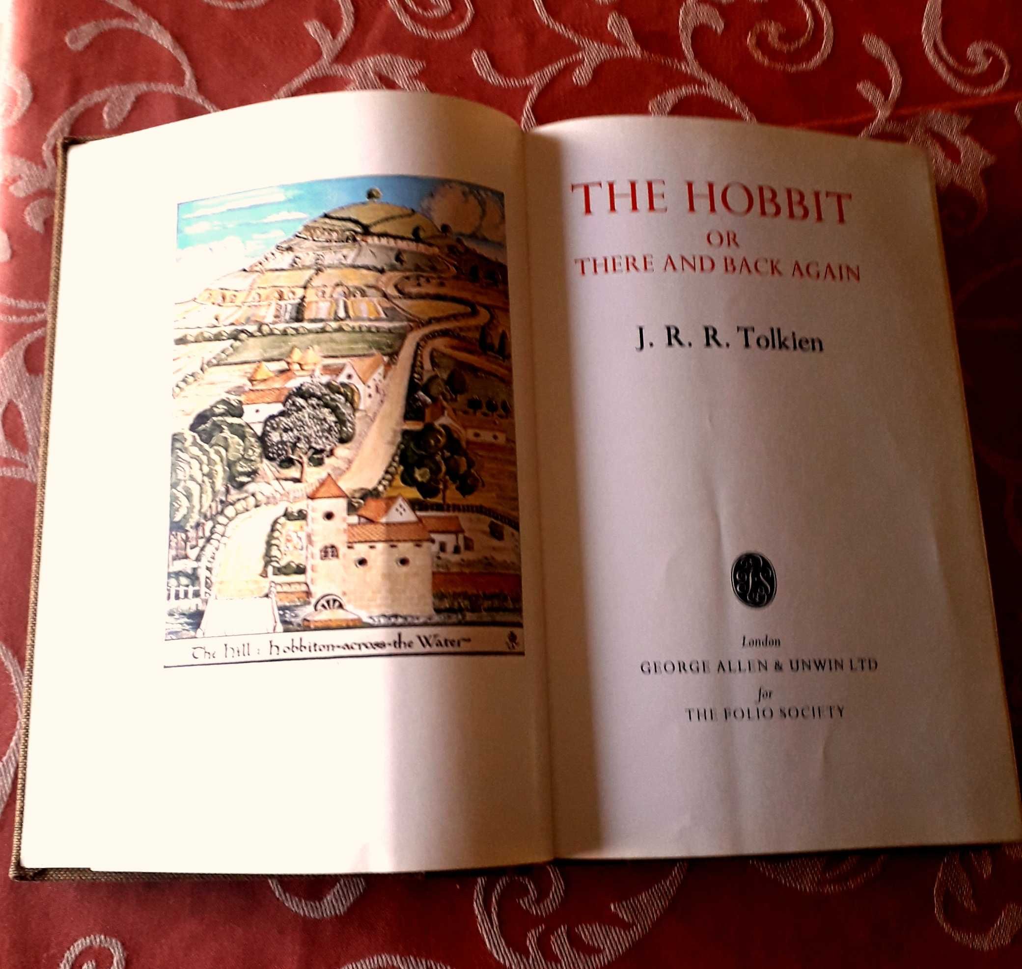 J R R Tolkien - The Hobbit - Folio Society Edition Slipcase 1976 RARO