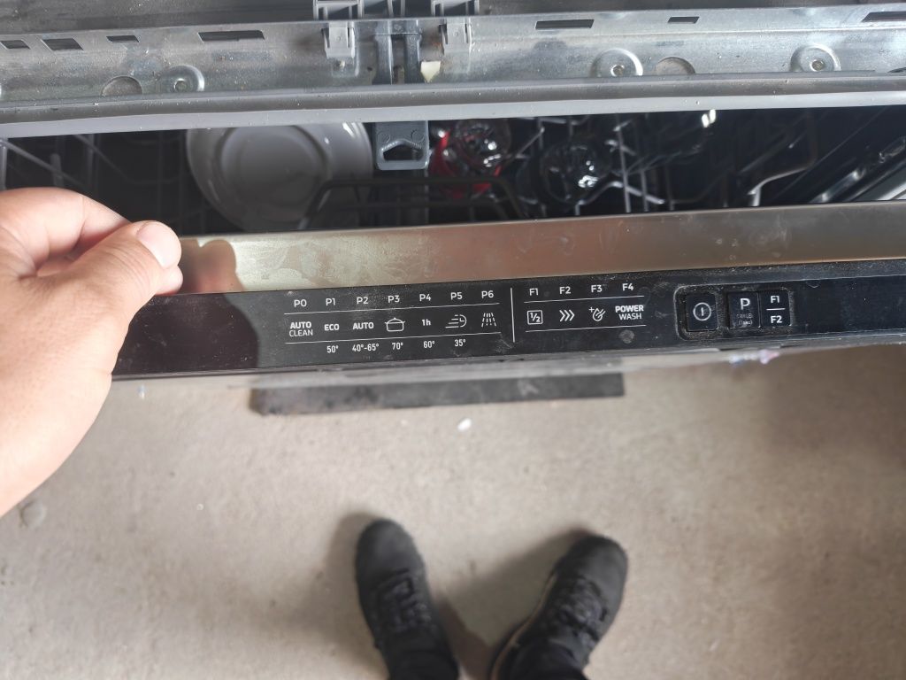 Máquina de lavar loiça de encastre TEKA