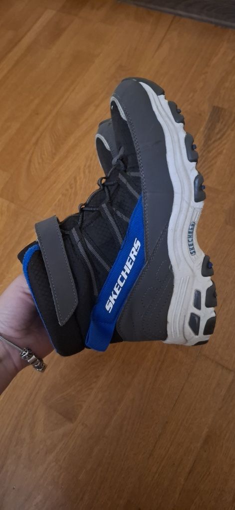 Sketchers дутіки , зимові ботінки, черевики для хлопчика