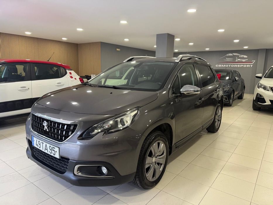 Peugeot 2008 1.2 PureTech Style