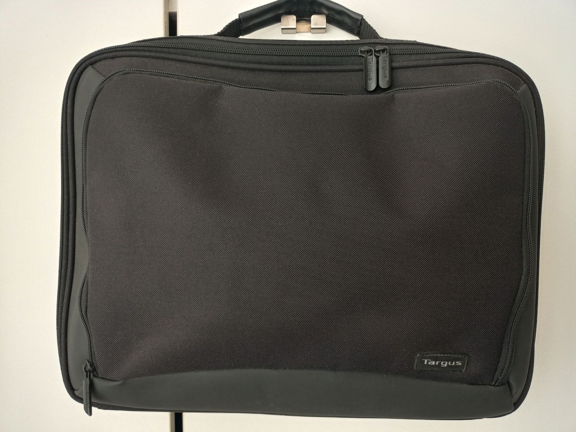 Torba na laptopa, czarna  15/16 Targus