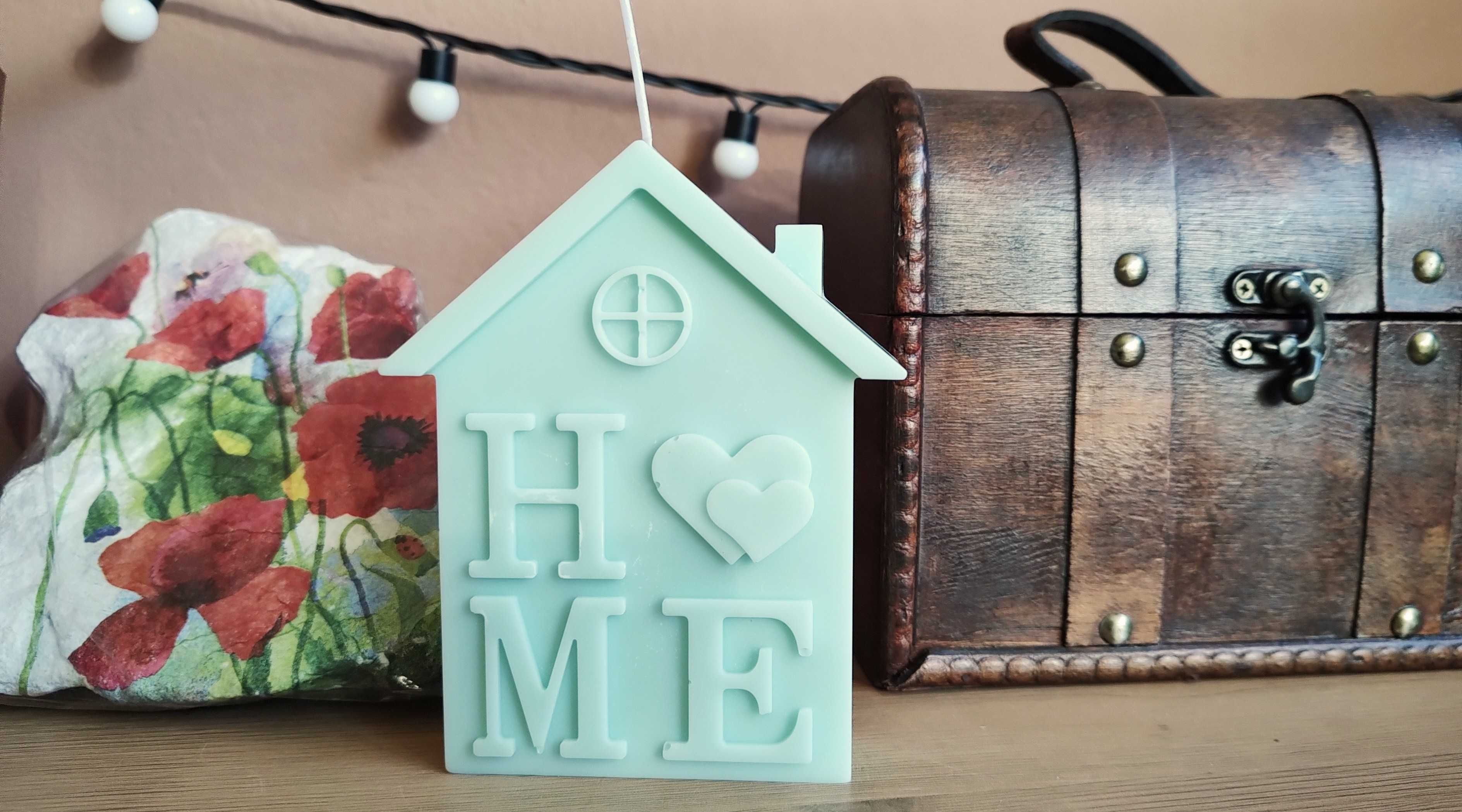 Świeca sojowa cynamonowa handmade dom zima wolnostojąca
