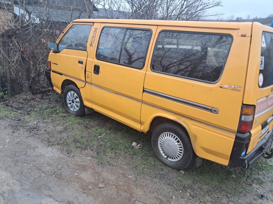 Продам Mitsubishi L 300