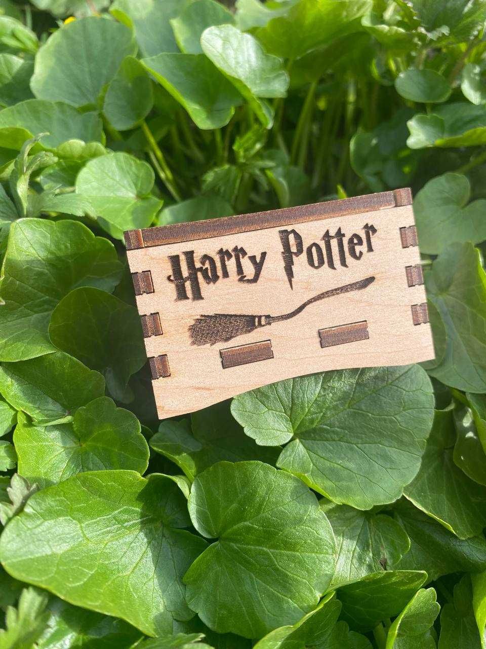 Harry Potter Музична скринька з мелодією Гаррі Поттер