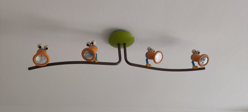 Sprzedam lampę do pokoju dziecięcego