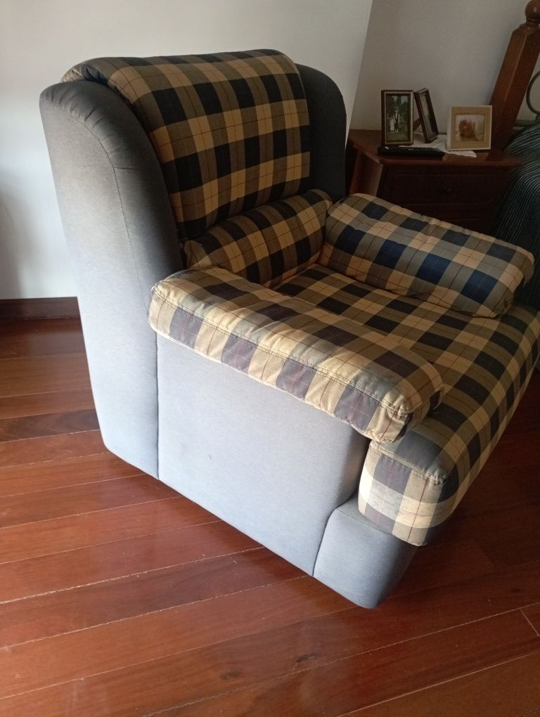 Poltrona clássica