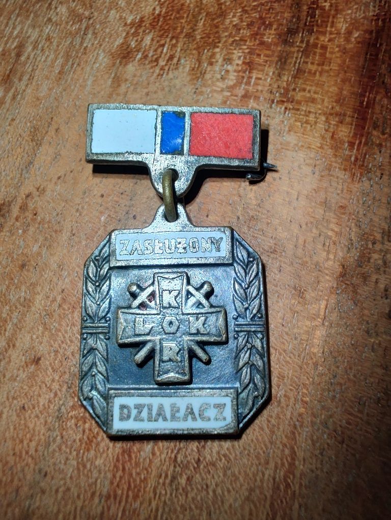 Odznaka zasłużony działacz KOR  LOK prl