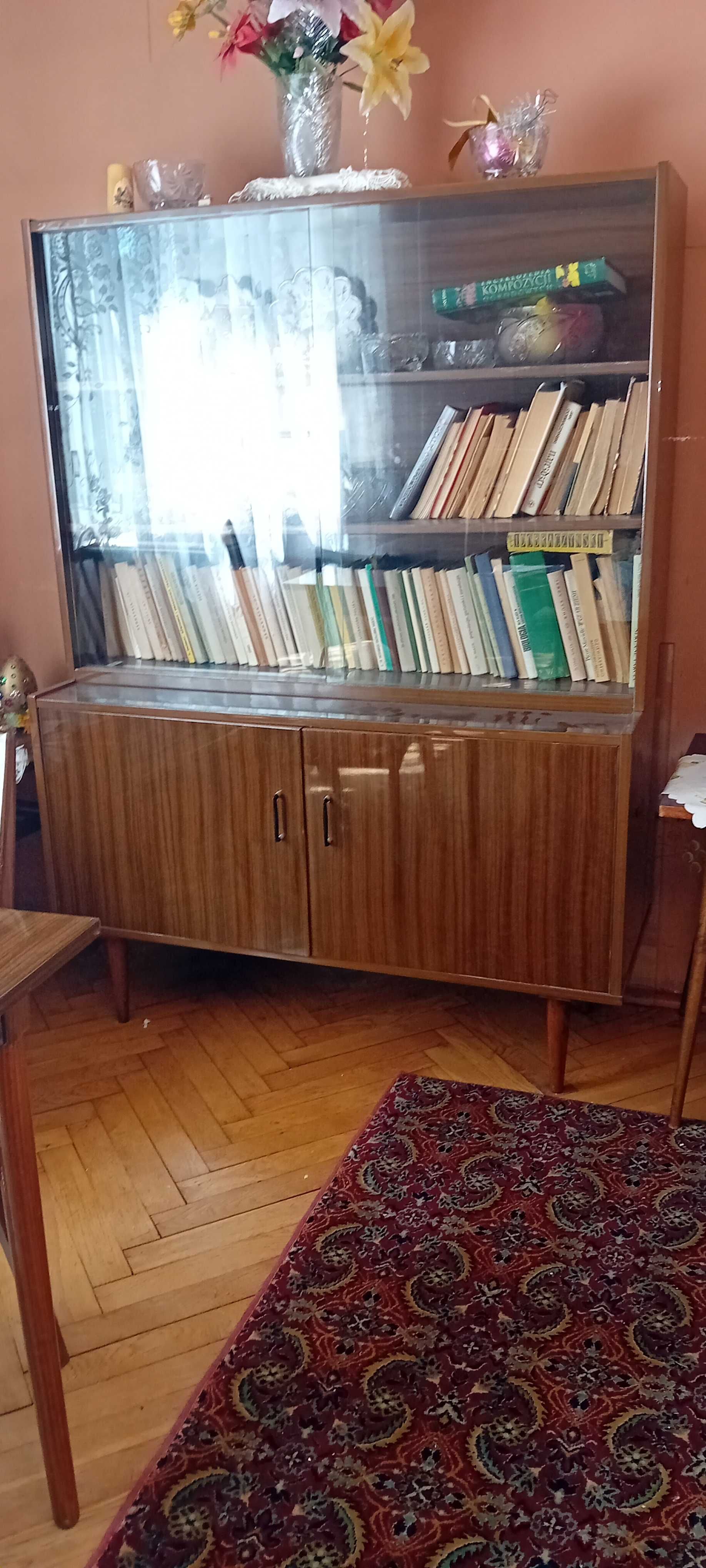 Sprzedam meble z prlu