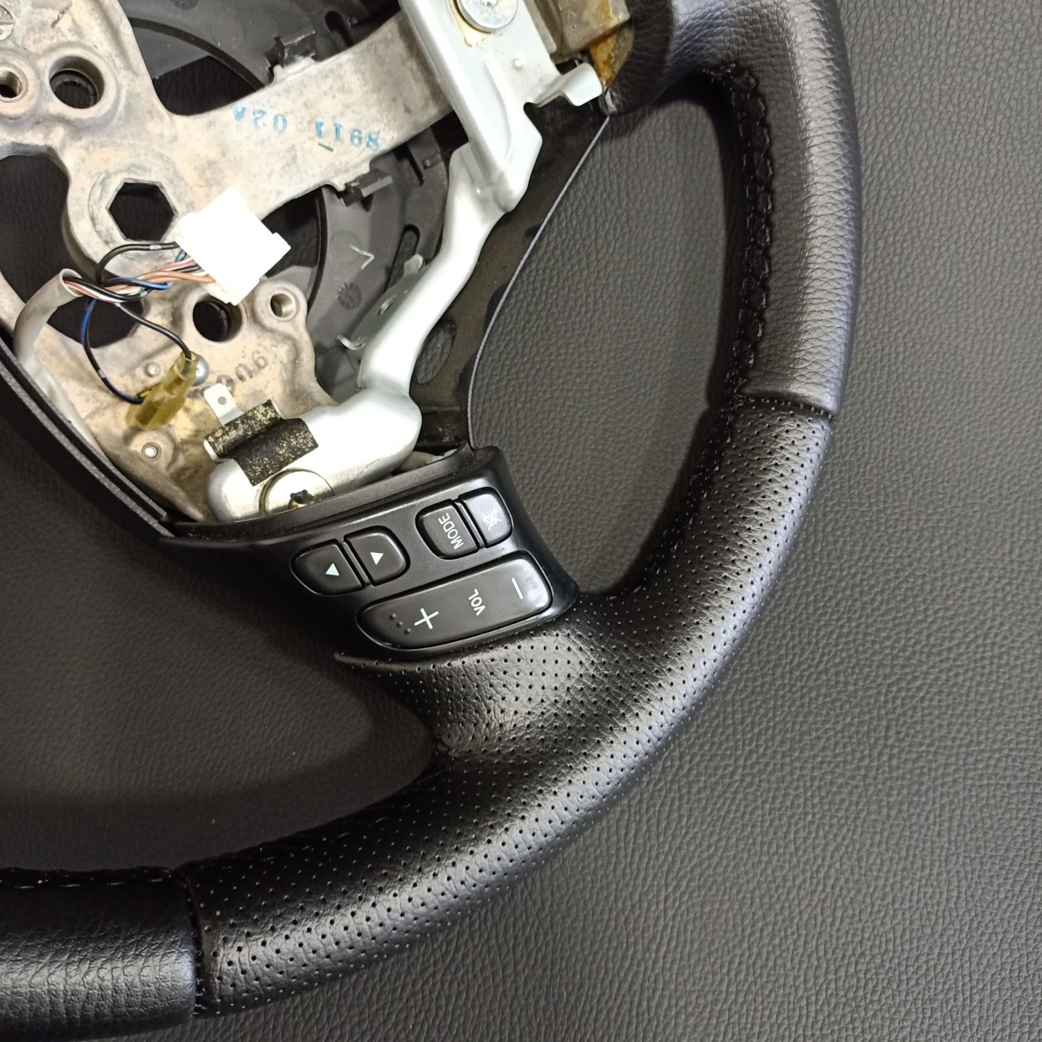 Руль Мазда 6/5/3 Mazda 6/5/3 на ОБМІН