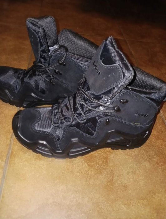 Nowe Czarne Bo uty lowa Zephyr  GTX MID -TF
Ocena: