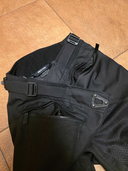 REV’IT! Tornado 3 – spodnie motocyklowe tekstylne, czarne, r.38