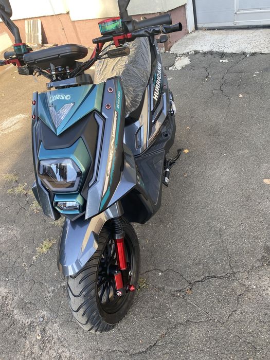 Електроскутер Corso Hurricane 2500W 72V/42Ah Lition