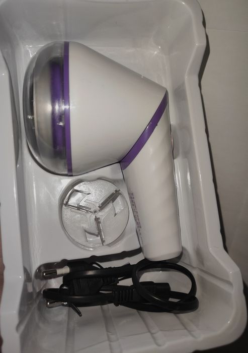 Машинка від катишків нова