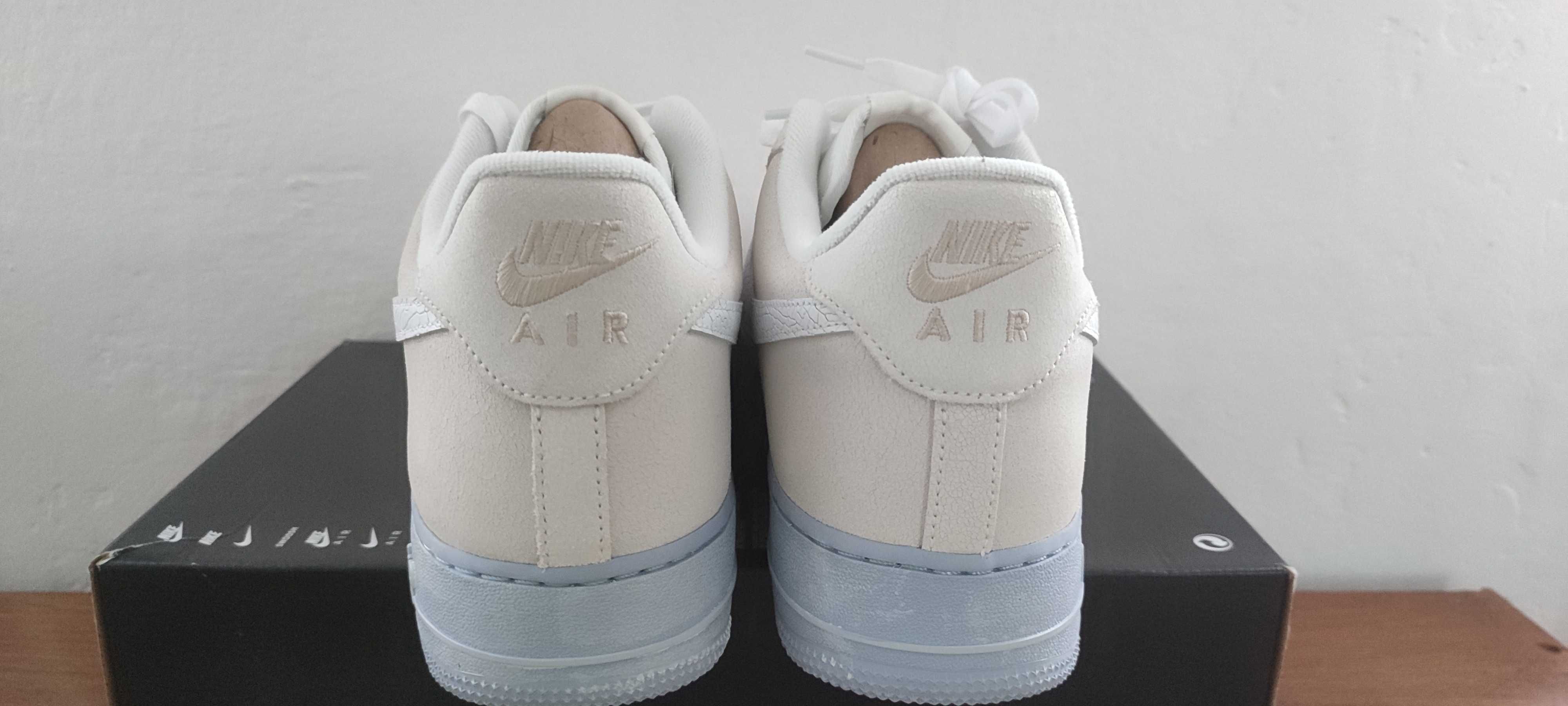 Nike Air Force 1 '07 LV8 49,5