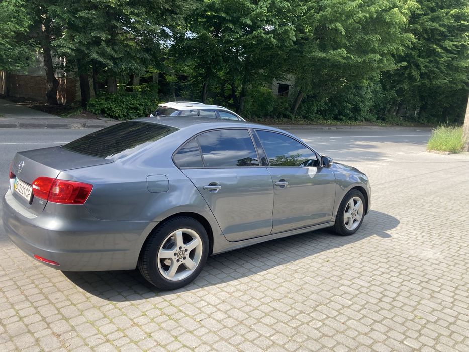 Фольсваген джета 6