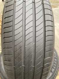 235/45R20 Michelin Primacy 4