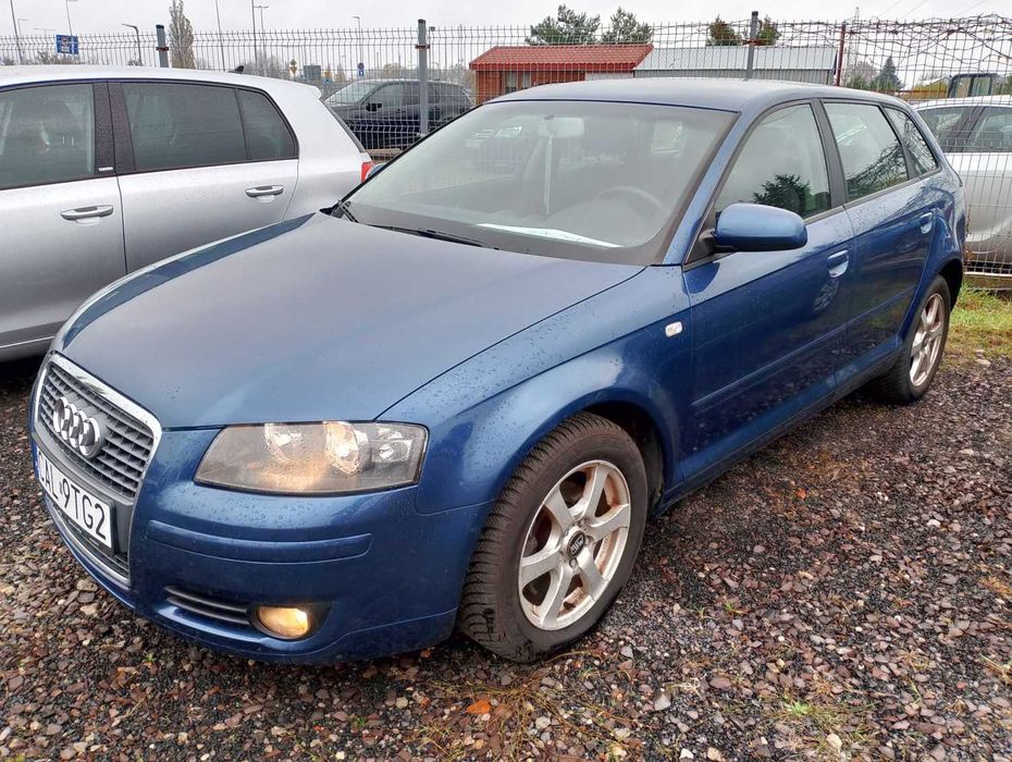 Audi A3 Sportback 1.6 MPI 102KM Zarejestr. Zamiana Nowe opony CarPlay