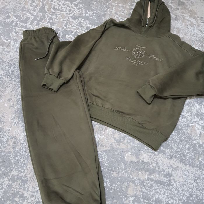 Костюм теплий жіночий!