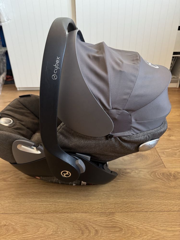 Ovo com isofix cybex platinum