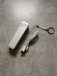 Brelok z lusterkiem, powerbank, Yves Rocher