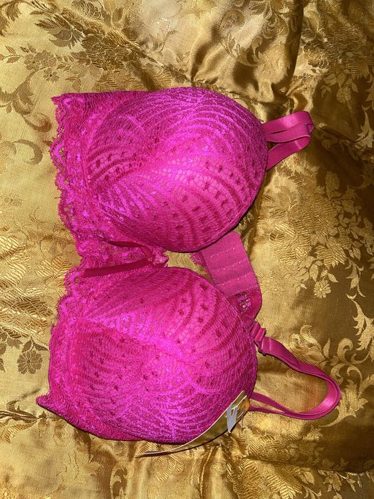 Бюстгальтери на любий смак