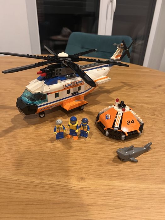 Lego City 7738 Helikopter i tratwa ratunkowa straży przybrzeżnej 2008