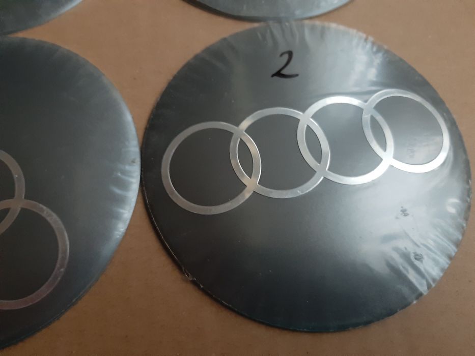 Naklejki emblematy audi 10.5mm