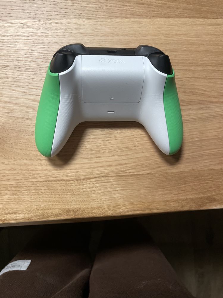 Oryginalny Pad do konsoli Xbox Velocity Green
