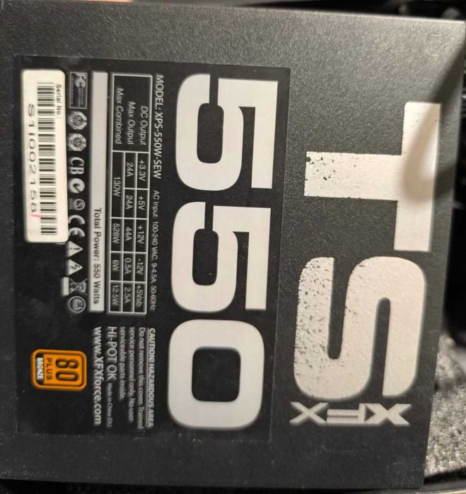 Karta graficzna [Gainward] GeForce GTX
Zasilacz [XFX] Core 550W
