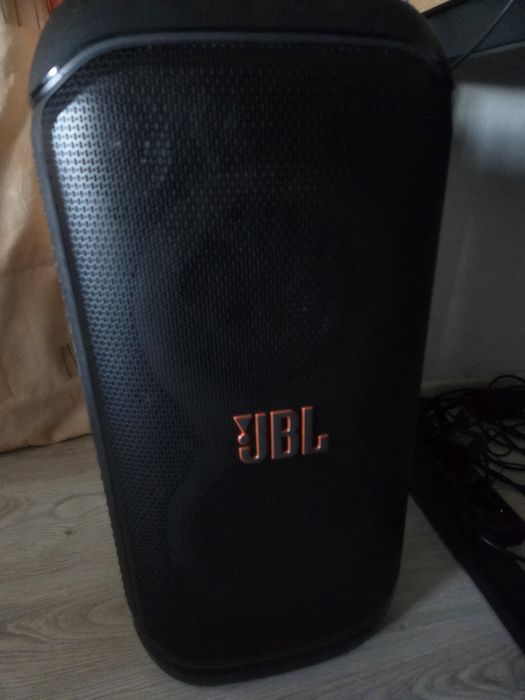 Jbl party box 320