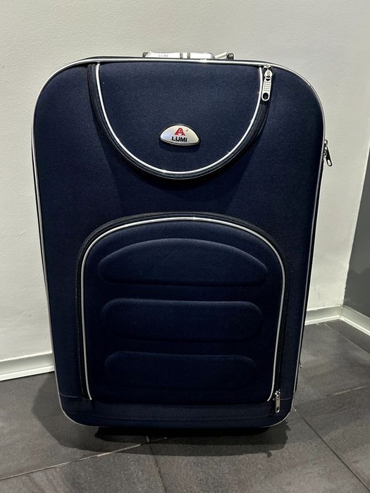 Duża, solidna walizka na kółkach, granatowa, wymiary: 66×42×21