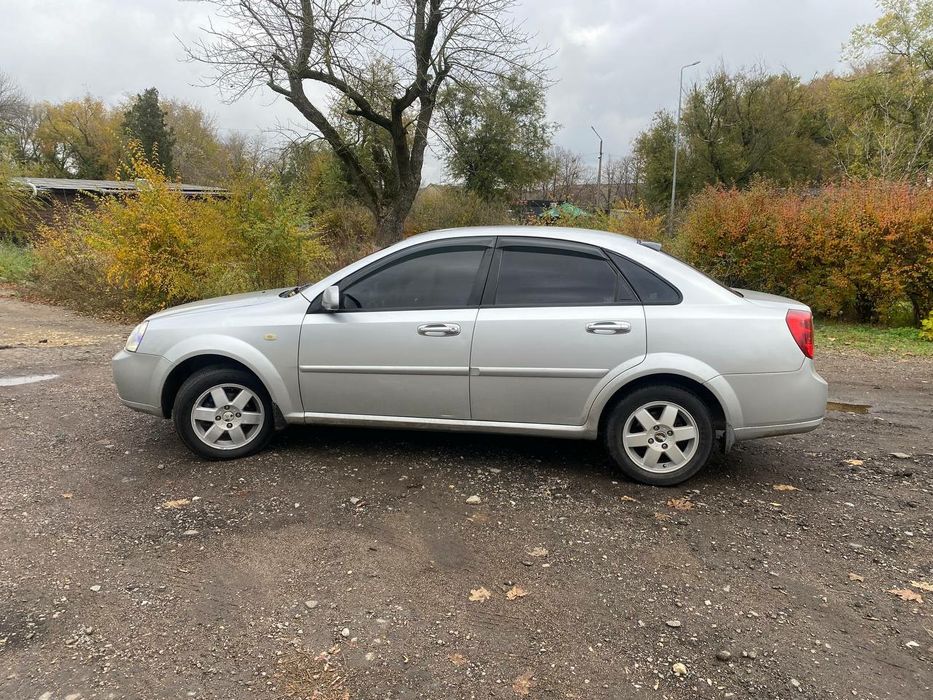 Продам шевроле лачетті 1.8 газ\бенз автомат