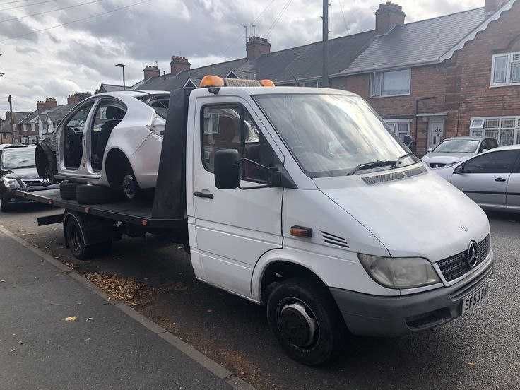 ЗА ЧАС Услуги крана-манипулятора Киев. Надежно! Эвакуатор 24/7