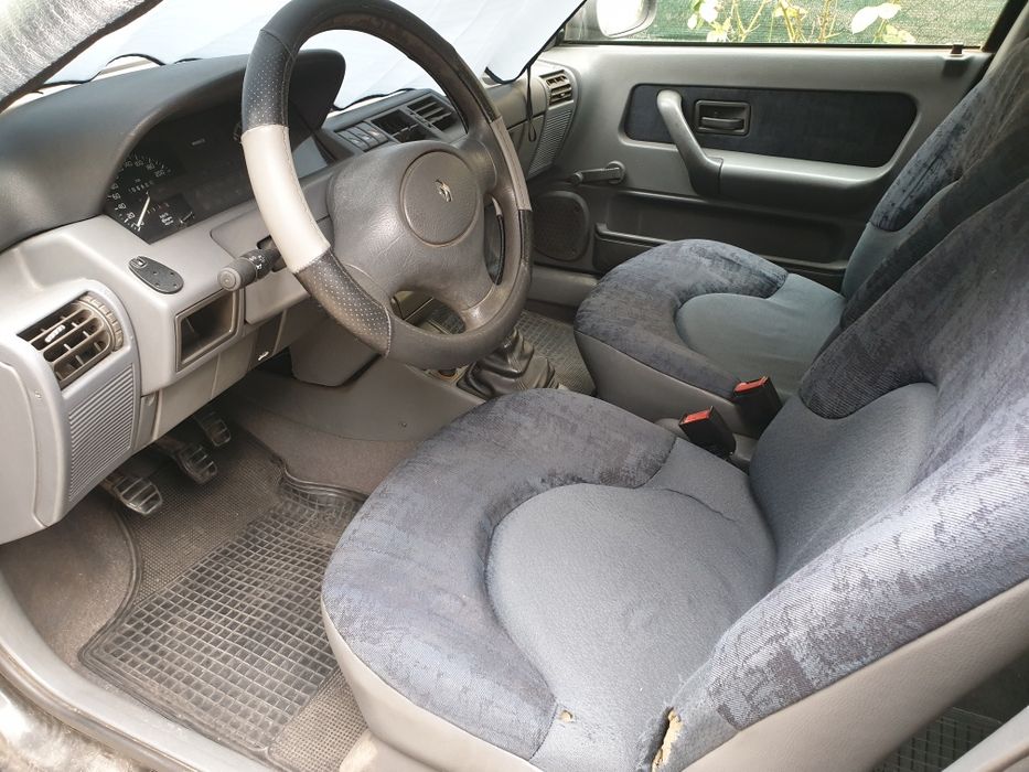 Renault Clio 1.0 Gasolina 1997 – Económico, Fiável e Inspeção em Dia