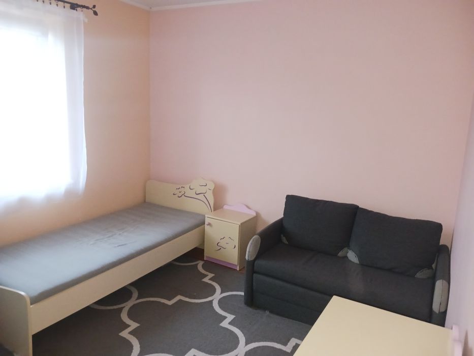 Wynajmę pokój w domu piętrowym, piekny ogród, taras