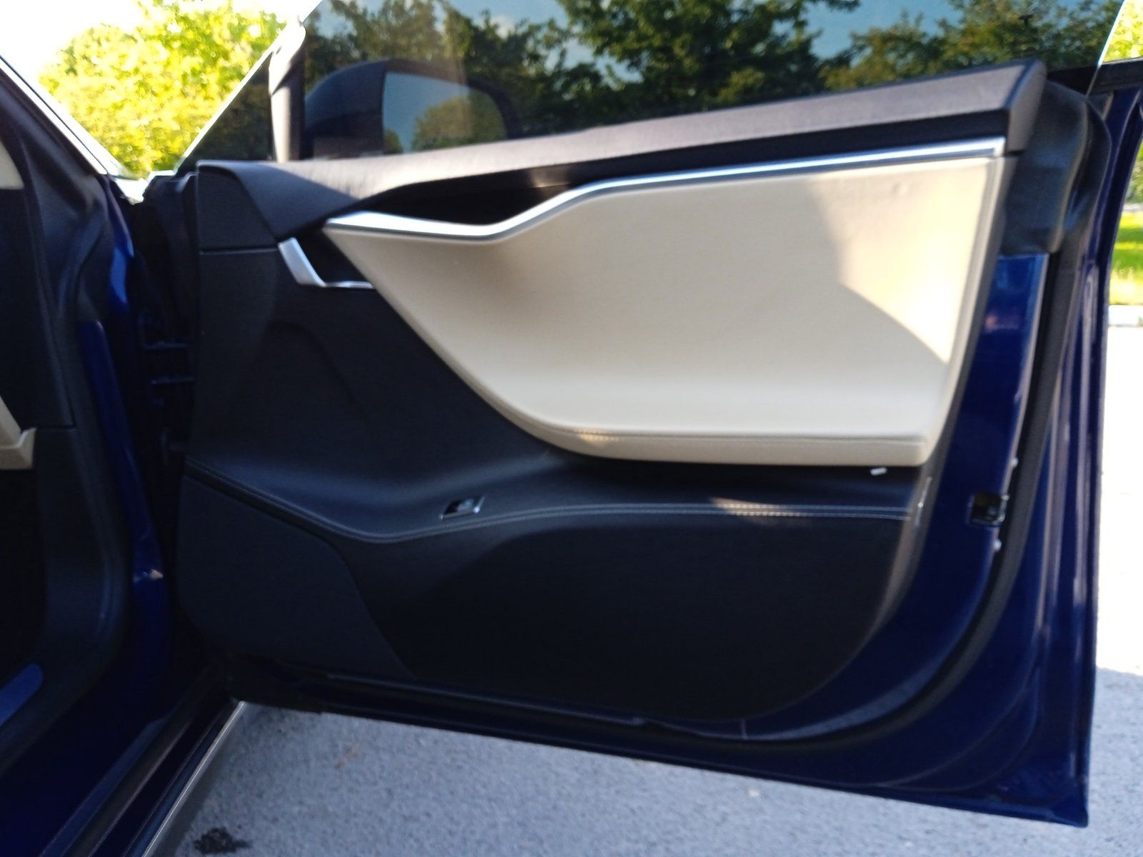 Tesla model S 2016