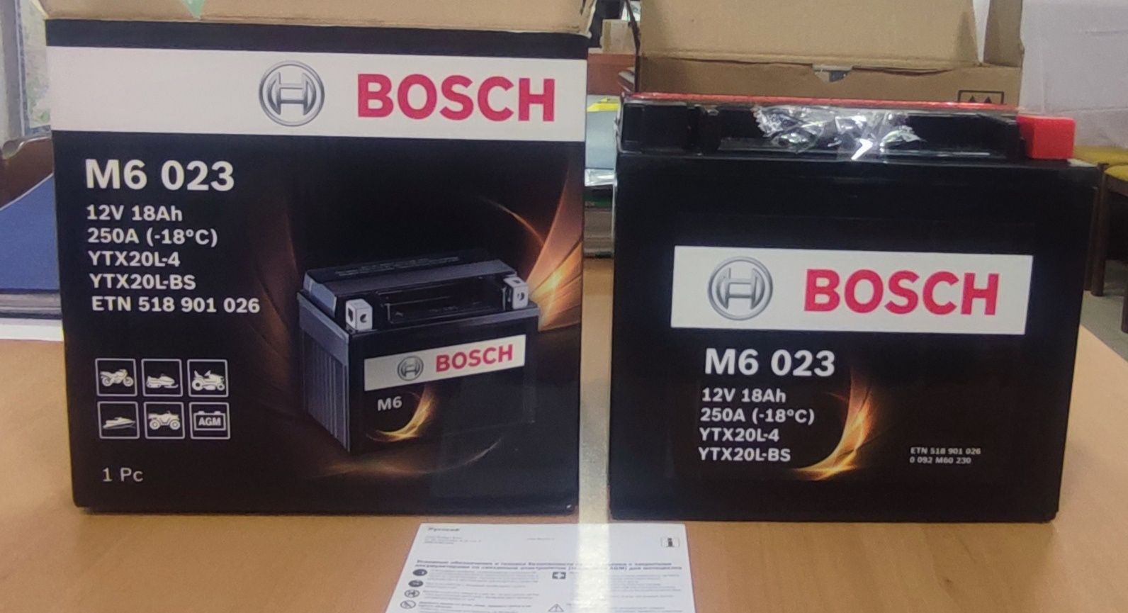 Aкумуляторна батарея М6 023, 12V, 18Ah, 250A