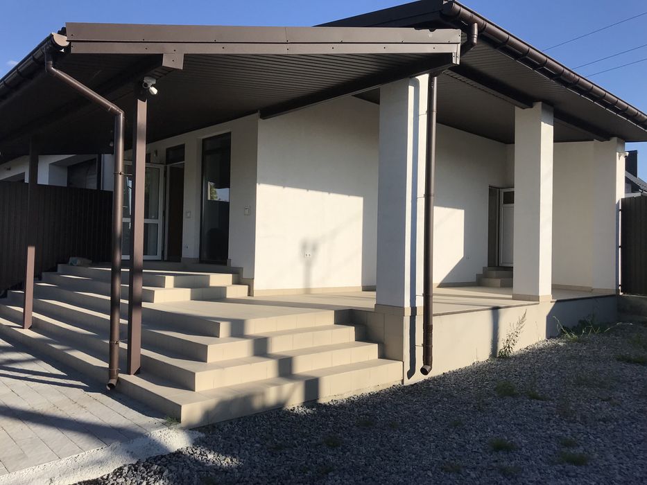 Оренда Нежитлове приміщення + терасса + 1 сотик землі