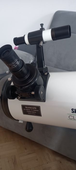 Teleskop Sky-Watcher