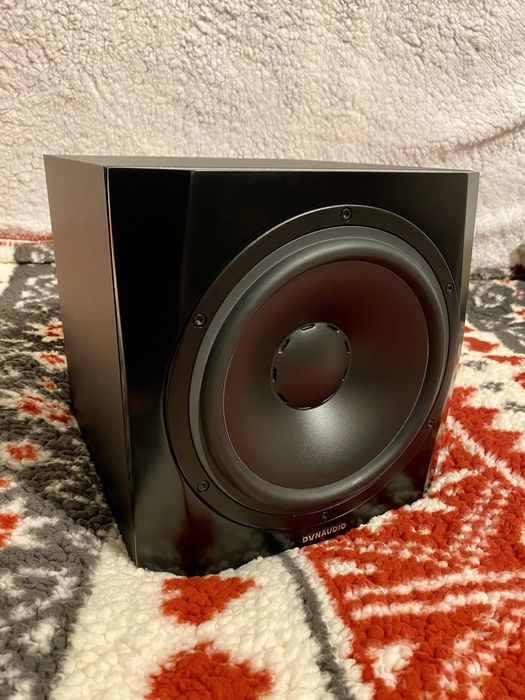 Dynaudio 9S kable 22 hz 300W subwoofer aktywny pełny komplet stan bdb