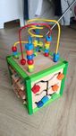Drewniana kostka aktywności edukacyjna