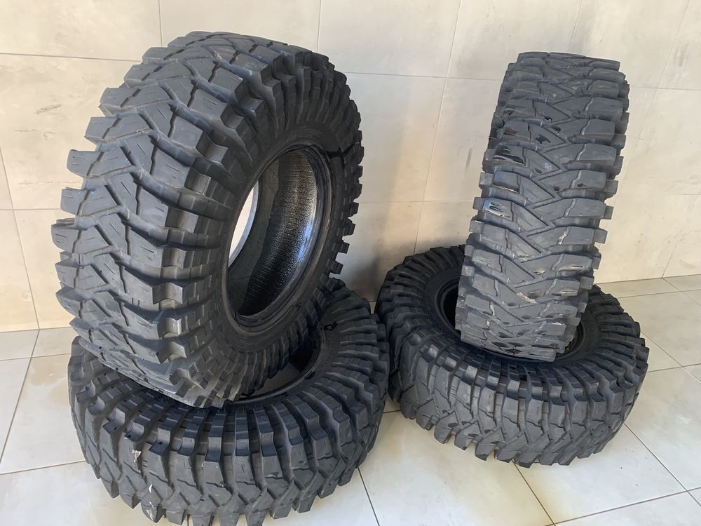 Trepador 37 12.5 17 maxxis