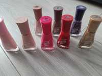 Lakiery Sally Hansen