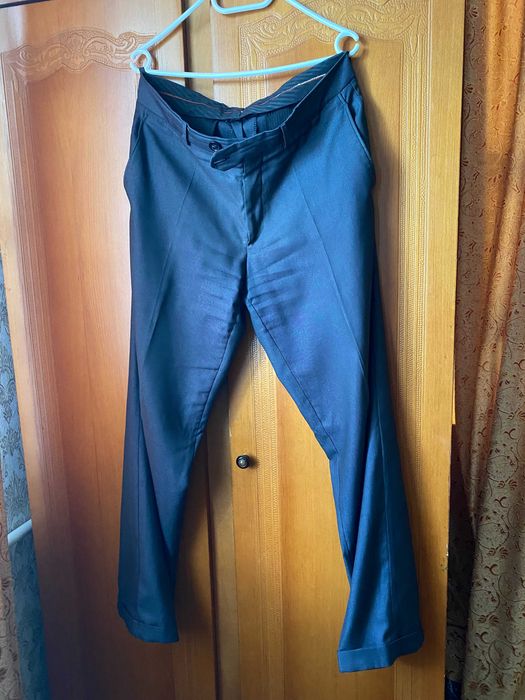 Мужской деловой костюм Reinaldo Alvarez