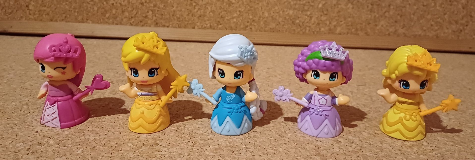 Princesas Pinypon Famosa, como novas ,brinquedos